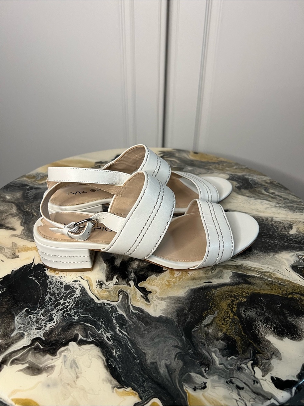 Via Spiga White Leather Low Block Heel Sandals - Picture 5 of 12